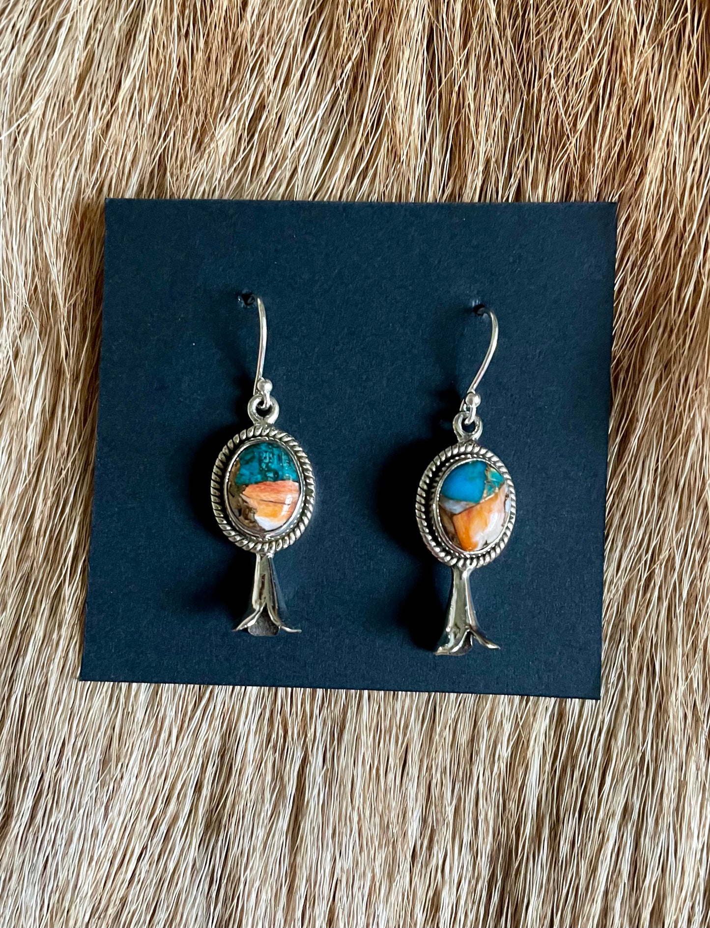 Spiny oyster turquoise earrings